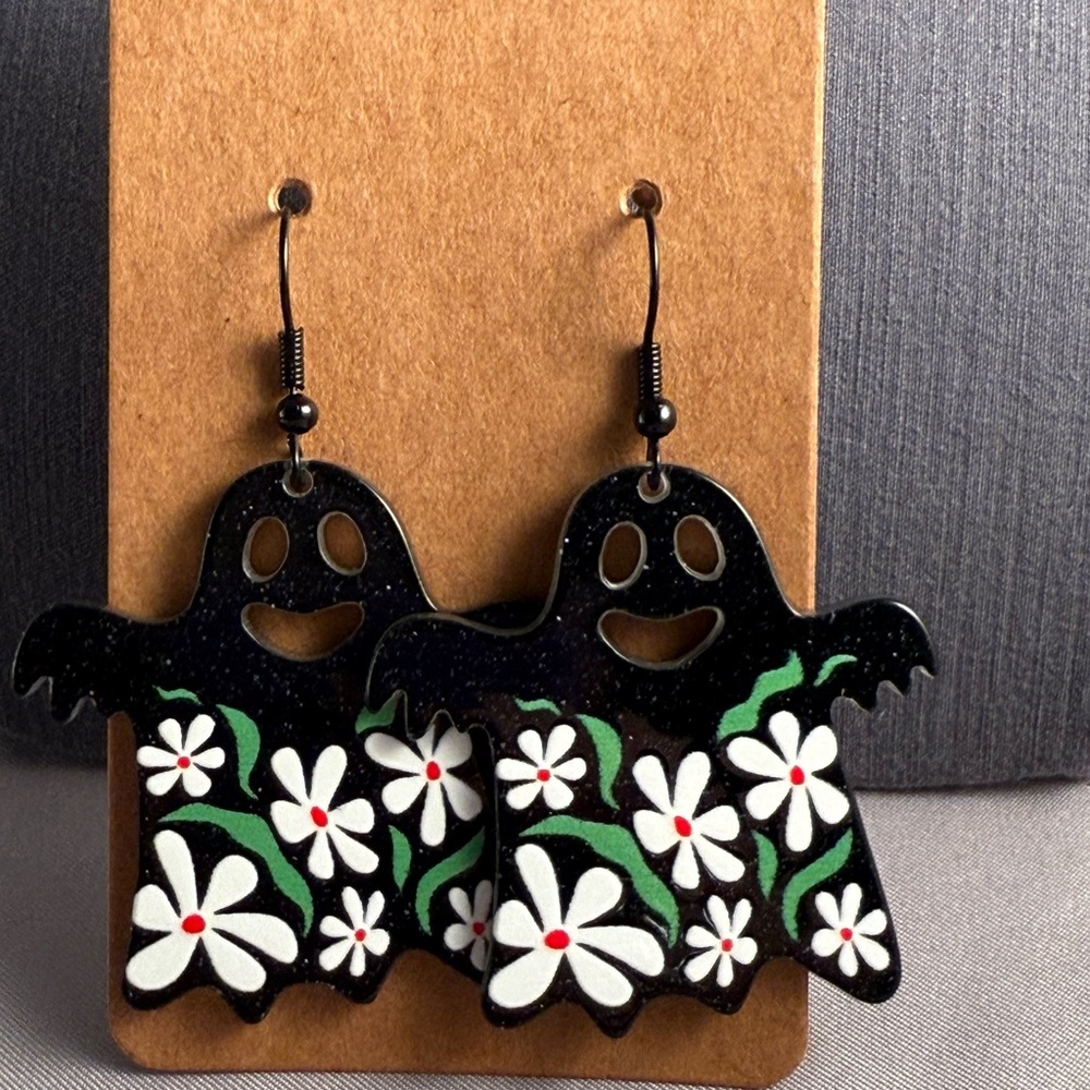 Floral Ghost Earrings - Black and White